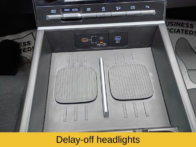 Used 2024 Hyundai Santa Fe SE AWD/4WD image 18