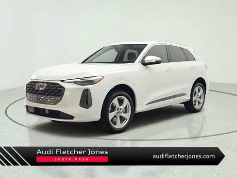 Used 2025 Audi Q5 Premium w/ Premium Plus AWD/4WD image 1