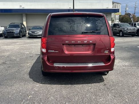 Used 2019 Dodge Grand Caravan GT w/ Safety Sphere Group FWD image 5