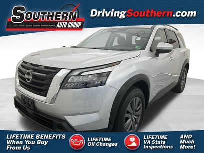 Used 2025 Nissan Pathfinder SV