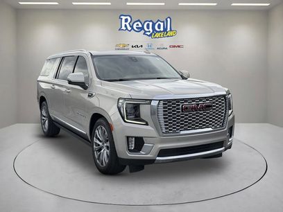 Used 2021 GMC Yukon XL Denali w/ Denali Premium Package