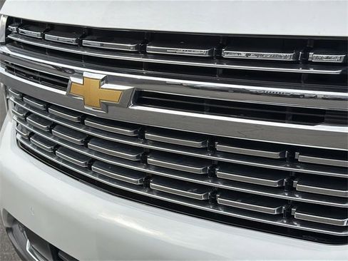 Used 2023 Chevrolet Tahoe Premier image 17