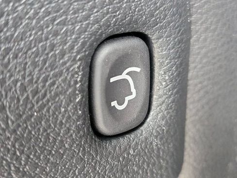 Used 2022 Dodge Durango R/T RWD image 11