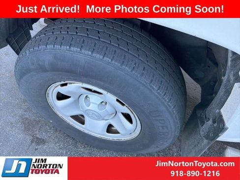 Used 2013 Toyota Tacoma PreRunner w/ SR5 Pkg image 7