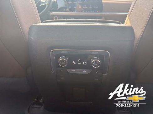 New 2026 Chevrolet Tahoe High Country w/ Sun And Tow Package AWD/4WD image 23
