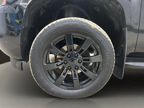 Used 2013 Chevrolet Tahoe LTZ image 25