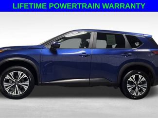Used 2023 Nissan Rogue SV video 2