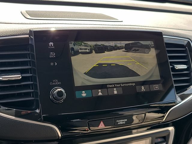 Used 2019 Honda Pilot Touring image 32
