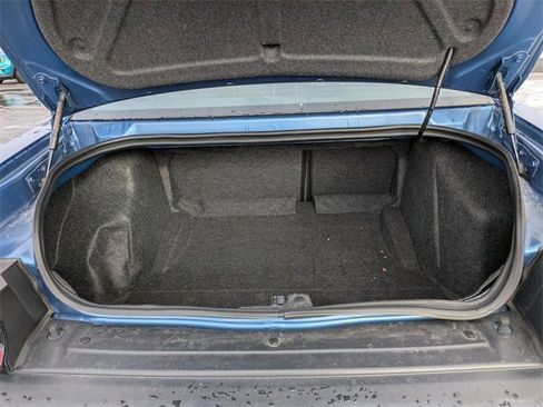 Used 2022 Dodge Challenger SXT w/ Driver Convenience Group image 22