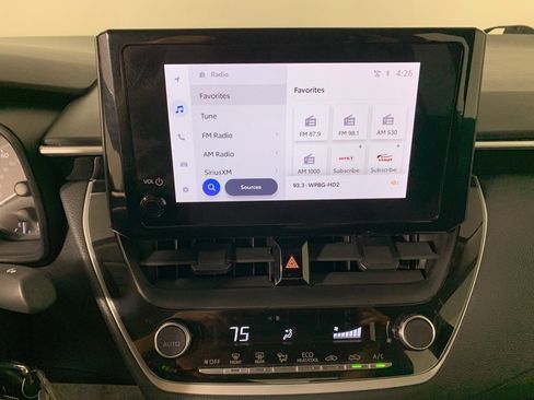 Used 2024 Toyota Corolla LE image 22