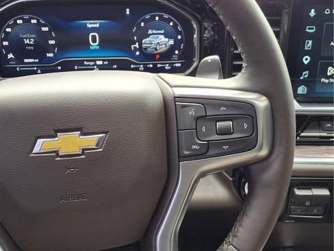 Used 2024 Chevrolet Silverado 1500 LTZ AWD/4WD image 28
