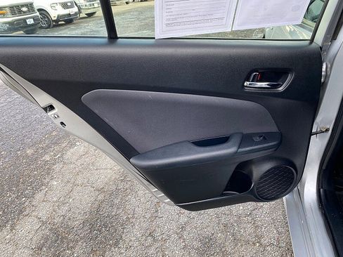 Used 2022 Toyota Prius Prime Limited image 33