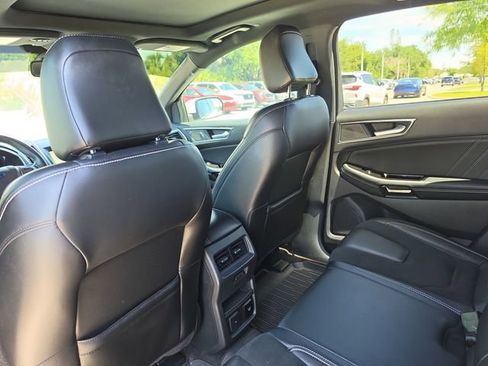 Used 2020 Ford Edge ST w/ Equipment Group 401A AWD/4WD image 12