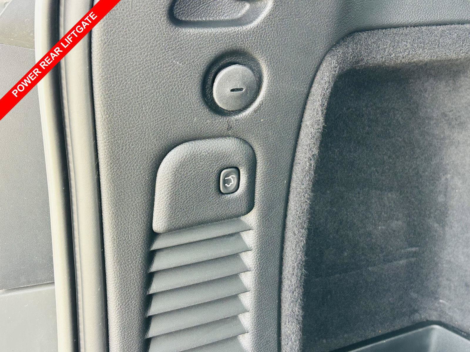 Used 2023 Dodge Durango GT AWD/4WD image 14