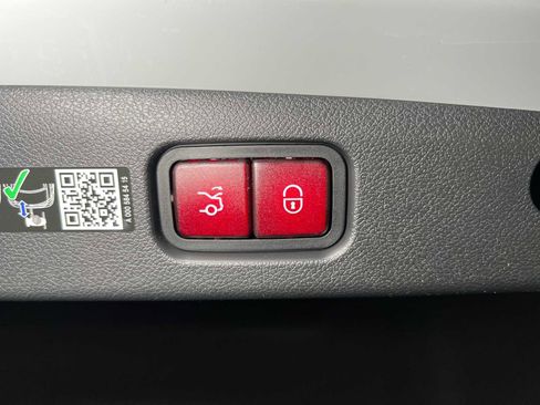 New 2025 Mercedes-Benz E 350 E 350 image 16