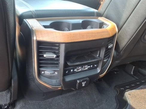 Used 2019 RAM 1500 Limited AWD/4WD image 14