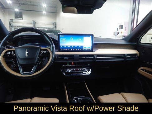 Used 2023 Lincoln Corsair Reserve w/ Equipment Group 202A AWD/4WD image 14