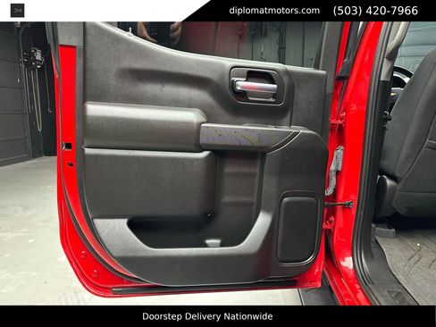 Used 2023 Chevrolet Silverado 1500 Custom image 32