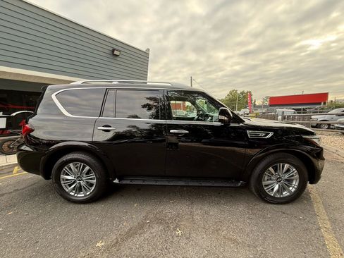 Used 2021 INFINITI QX80 Luxe image 7