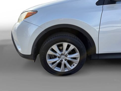 Used 2013 Toyota RAV4 Limited image 9