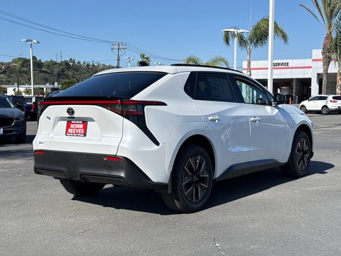 New 2026 Toyota bZ XLE Plus image 8