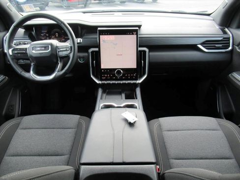 Certified 2025 GMC Acadia Elevation image 10