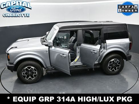 Used 2024 Ford Bronco Outer Banks AWD/4WD image 35