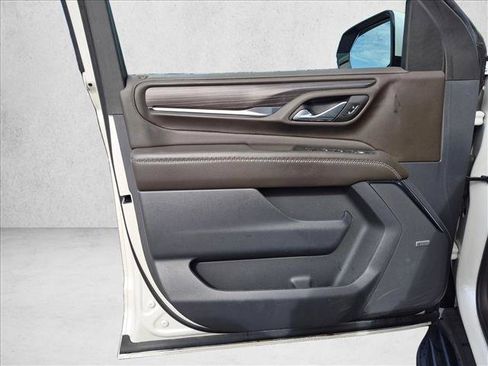 Used 2023 GMC Yukon XL Denali w/ Max Trailering Package RWD image 13