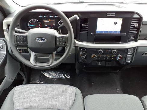 New 2026 Ford F350 XLT w/ FX4 Off-Road Package AWD/4WD image 17