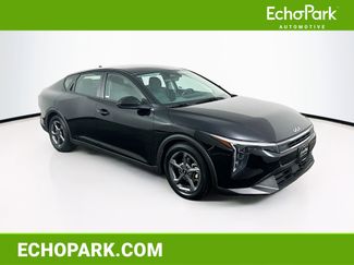 Used 2025 Kia K4 LXS video 1