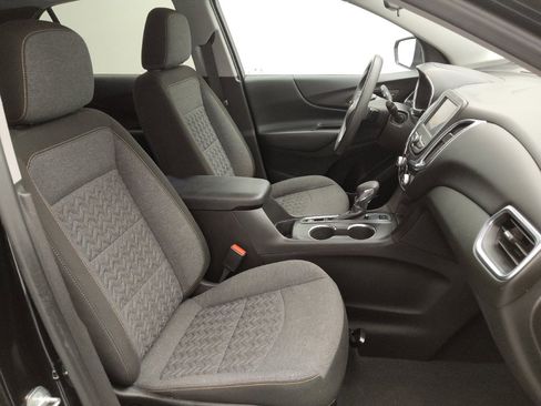 Used 2023 Chevrolet Equinox LT AWD/4WD image 21