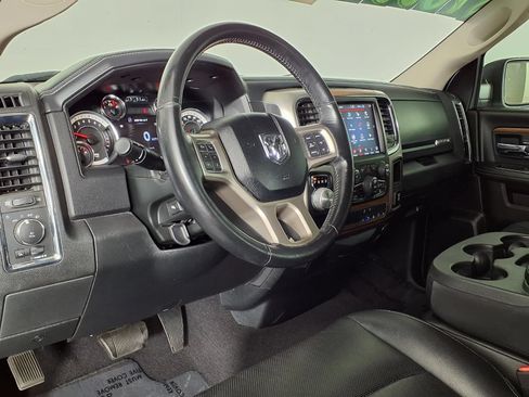 Used 2018 RAM 1500 Laramie RWD image 16