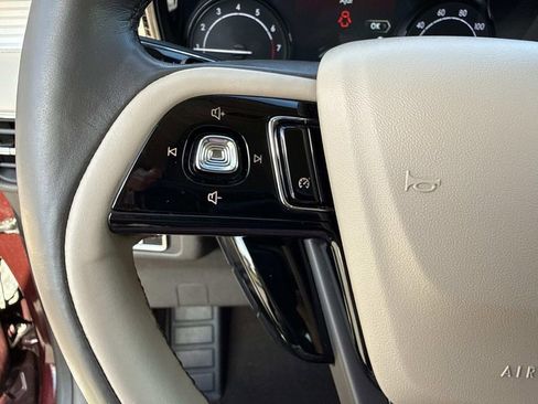 Used 2020 Lincoln Corsair AWD w/ Premium Package image 31