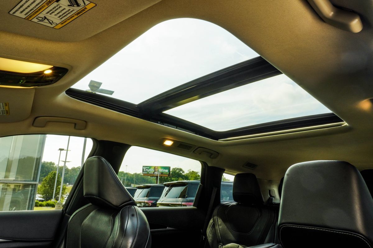 Used 2022 INFINITI QX60 Pure FWD image 39