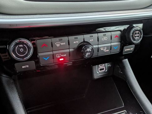 New 2026 Jeep Compass Limited w/ Mopar All Weather Package image 21