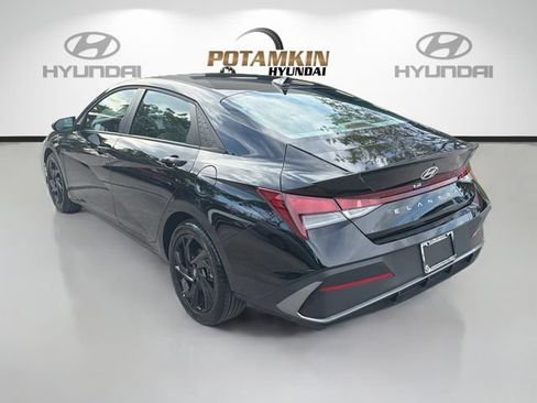 Certified 2026 Hyundai Elantra Sport w/ Cargo Package FWD image 7