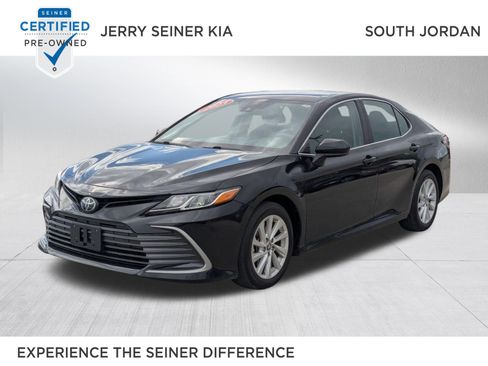Used 2023 Toyota Camry LE AWD/4WD image 1