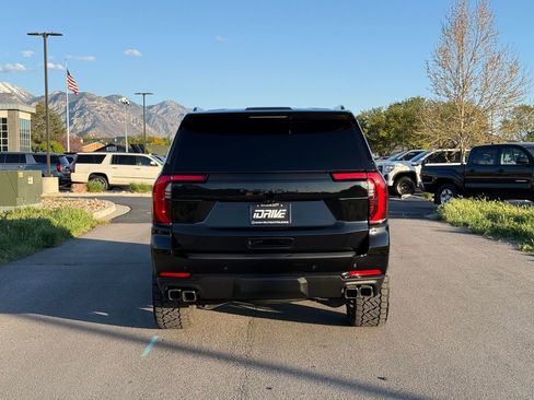 Used 2025 GMC Yukon Denali Ultimate image 11