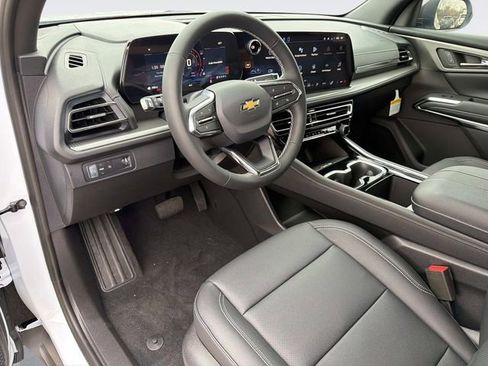 New 2026 Chevrolet Traverse LT w/ Driver Confidence Package image 21