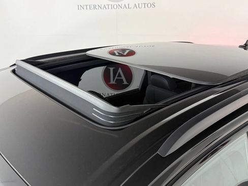 Certified 2025 Audi Q7 3.0T Premium Plus AWD/4WD image 11