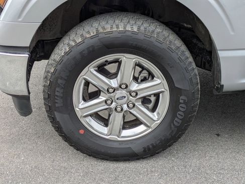 Used 2025 Ford F150 XLT w/ Equipment Group 301A Standard image 21