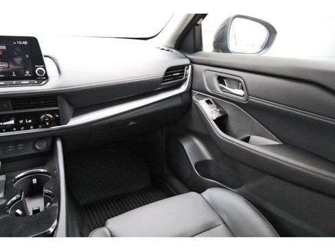 Certified 2026 Nissan Rogue Dark Armor FWD image 10