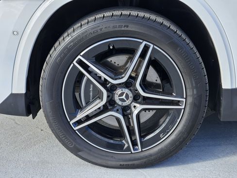 Certified 2024 Mercedes-Benz GLA 250 image 12