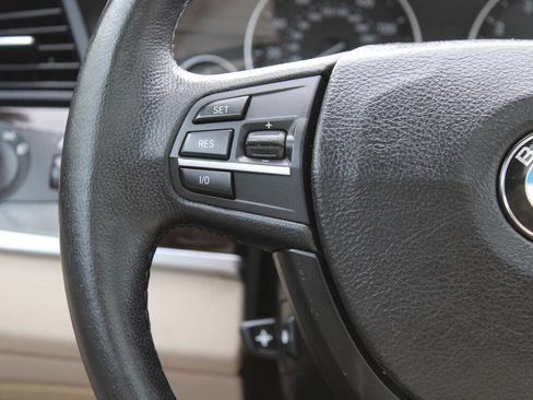 Used 2011 BMW 535i xDrive Sedan image 39