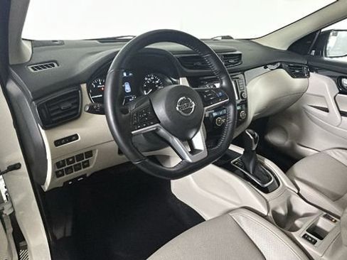 Used 2022 Nissan Rogue Sport SL AWD/4WD image 13