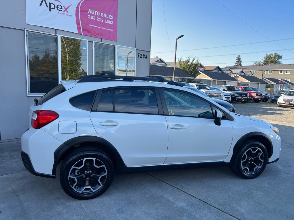 Used 2015 Subaru Crosstrek 2.0i Premium AWD/4WD image 8