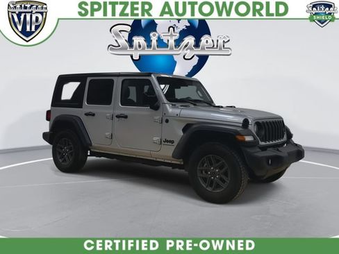 Used 2024 Jeep Wrangler Unlimited Sport AWD/4WD image 3