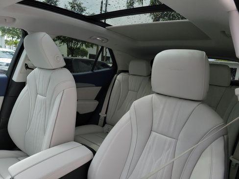 New 2026 Buick Envision Avenir image 22