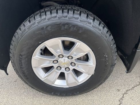 Used 2019 Chevrolet Silverado 1500 LT w/ All-Star Edition image 9