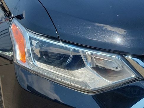 Used 2021 Chevrolet Traverse LS w/ LPO, Floor Liner Package image 30